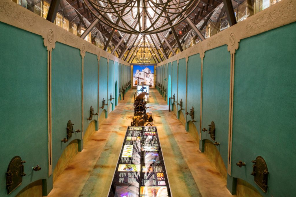 Interior del Museo de vino de Pagos del Rey en Toro, Zamora