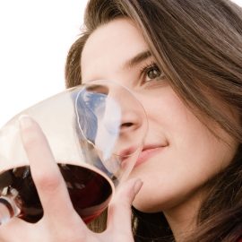 Manual para hacer una cata de vinos paso a paso Cata de copa de vino