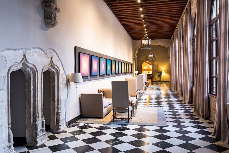 Claustro del Parador de Turismo de Cuenca