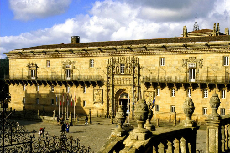 Fachada del Parador de Turismo de Santiago de Compostela, La Coruña
