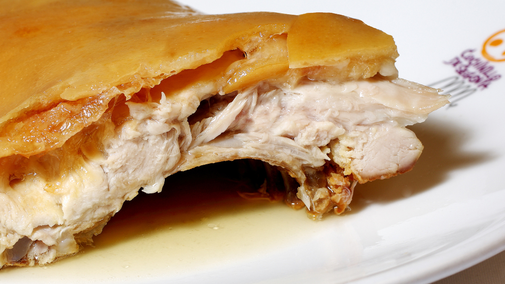 Cochinillo asado que comer en Segovia