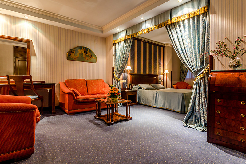 Habitación de Hotel Infanta Cristina, en Jaén