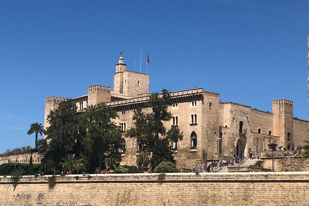 Fachada de Palacio Real de la Almudaina, en Palma de Mallorca